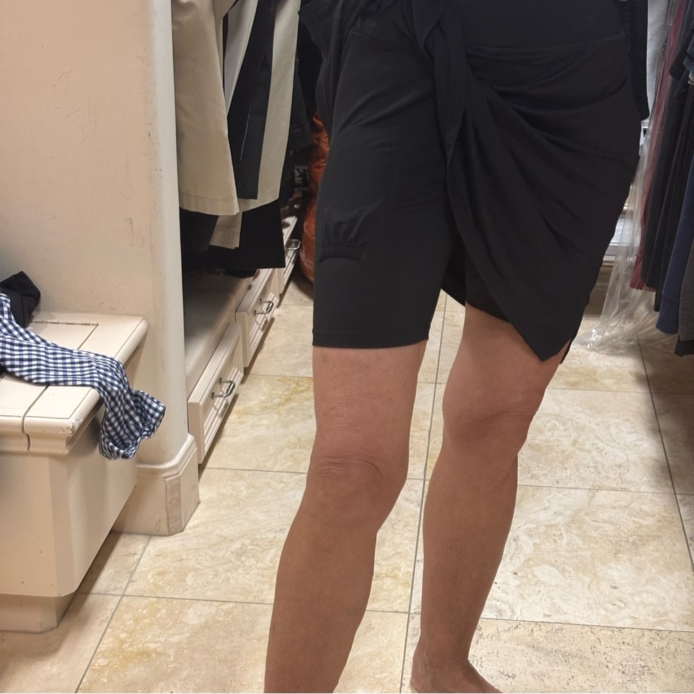 Black Women's athletic/golf/tennis Skirt - M - Picture 4 of 5